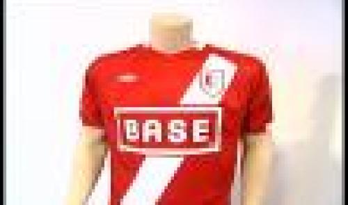 Standard : nouveau sponsor.